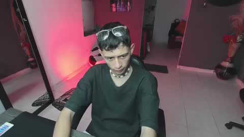 mattias     online show from 02.09.25