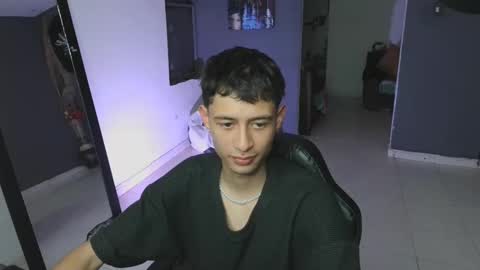 mattias     online show from 02.12.25