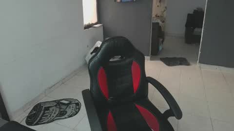 mattias     online show from 02.17.25