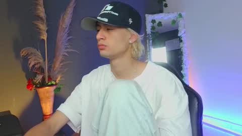 mattias     online show from 10.09.25