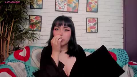 Snapshot of mattmiau_22 chatting on 02.11.26 mattmiau_22 online show from 02.11.26