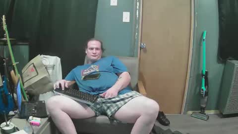 Snapshot of mattskiba89 chatting on 11.15.25 mattskiba89 online show from 11.15.25