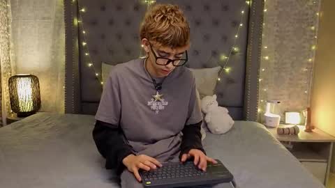 Snapshot of matty_spark chatting on 01.06.26 matty_spark online show from 01.06.26