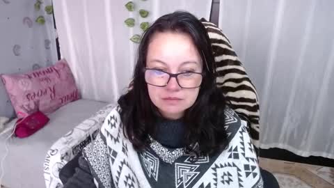 Snapshot of mature_wolf chatting on 02.13.25 Sonia online show from 02.13.25