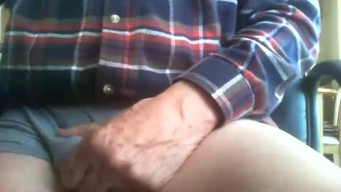 Maturedaddi online show from 12.22.25