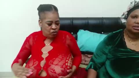 QUEEN online show from 03.15.26