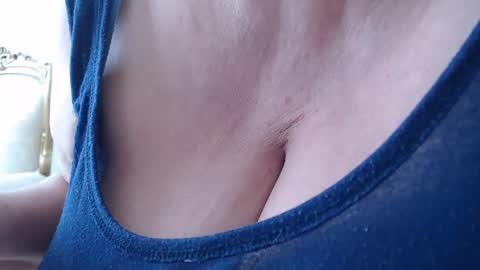 Desire online show from 02.22.25