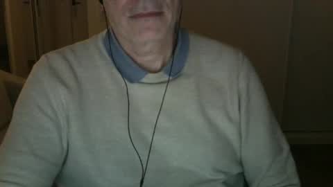 maturehotman online show from 02.16.25