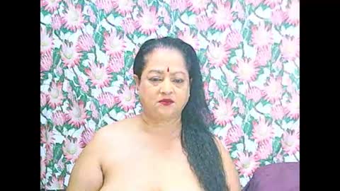 Snapshot of matureindian654u chatting on 06.30.26 matureindian654u online show from 06.30.26