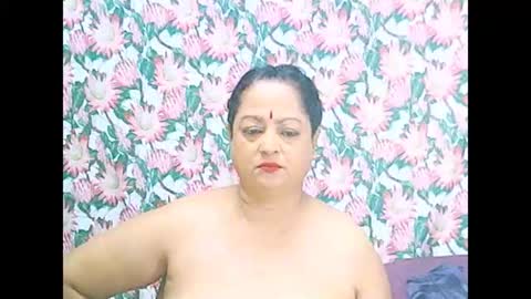 Snapshot of matureindian654u chatting on 07.06.26 matureindian654u online show from 07.06.26