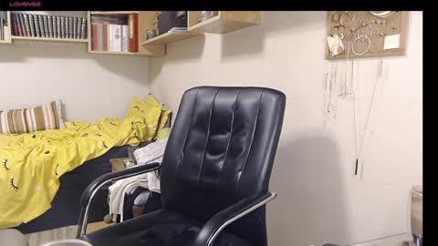 maturekate online show from 12.29.24