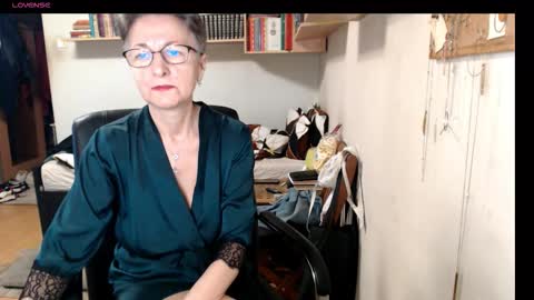 maturekate online show from 10.02.25