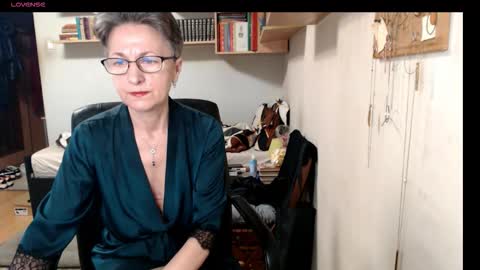 maturekate online show from 10.07.25