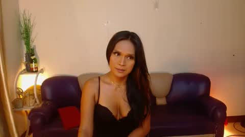 Snapshot of maturity_mommy_intown chatting on 11.28.25 maturity_mommy_intown online show from 11.28.25