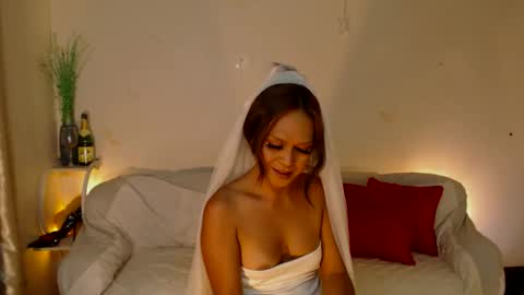 Snapshot of maturity_mommy_intown chatting on 02.13.26 maturity_mommy_intown online show from 02.13.26