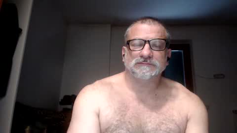 Snapshot of mauro1971 chatting on 04.15.26 mauro1971 online show from 04.15.26