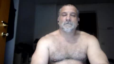 Snapshot of mauro1971 chatting on 04.22.26 mauro1971 online show from 04.22.26