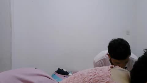 Snapshot of mauroluxandra chatting on 02.23.26 mauroluxandra online show from 02.23.26