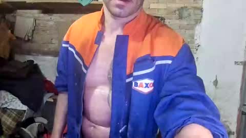 Snapshot of maury311278 chatting on 02.07.25 Marcellobausola s k i -p e online show from 02.07.25