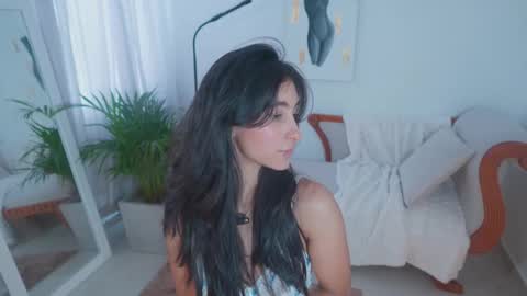 Maria Victoria Schedule 2pm until 9pm GMT-5 online show from 01.12.26