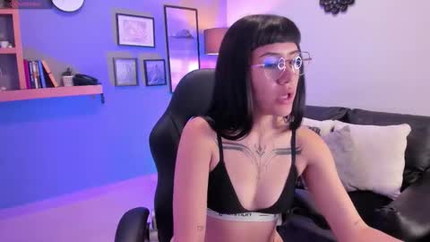 Mavis  online show from 02.06.26