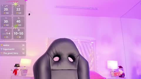 Snapshot of mavystar chatting on 12.28.24 Mavy online show from 12.28.24