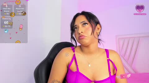 Snapshot of mavystar chatting on 01.06.25 Mavy online show from 01.06.25