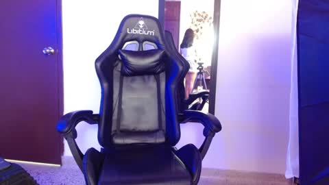 Snapshot of max_ashley_mds chatting on 01.31.25 Max Ashley online show from 01.31.25