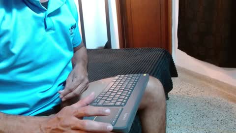 Snapshot of max_ashley_mds chatting on 02.02.25 Max Ashley online show from 02.02.25