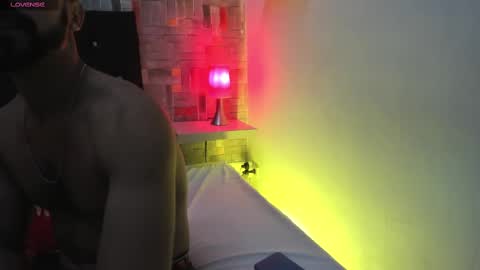 Snapshot of max_ashley_mds chatting on 03.04.25 Max Ashley online show from 03.04.25