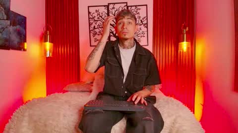 Max online show from 02.22.26