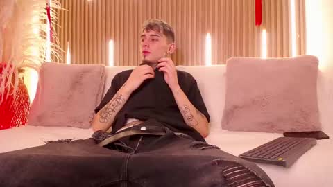 Max online show from 03.07.26