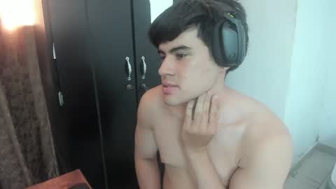 Max online show from 08.03.26