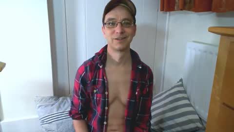 Snapshot of maxdavies chatting on 01.19.26 Max Davies online show from 01.19.26