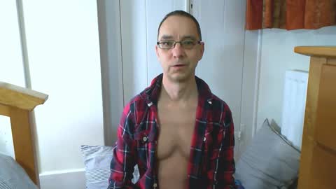 Snapshot of maxdavies chatting on 02.01.26 Max Davies online show from 02.01.26