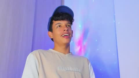 Max  online show from 04.24.26