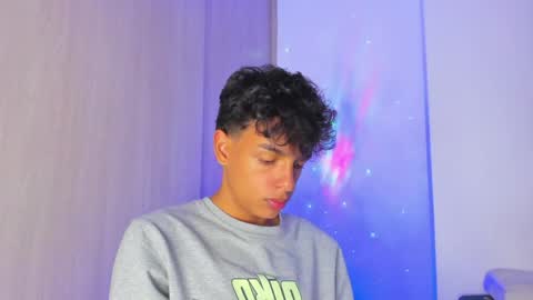 Max  online show from 04.27.26