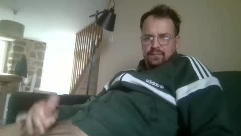 Snapshot of maxhorn591 chatting on 11.19.25 maxhorn591 online show from 11.19.25