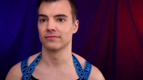 Snapshot of maxhughes chatting on 11.15.25 Max Hughes online show from 11.15.25