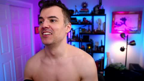 Max Hughes online show from 04.04.26