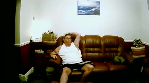 Snapshot of maxi_johnes chatting on 01.09.25 MAX online show from 01.09.25