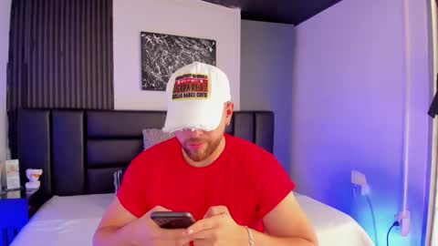 Maximo Wolf online show from 02.26.25