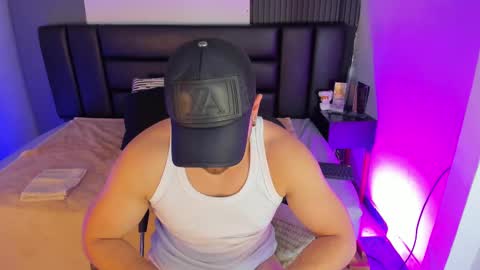 Maximo Wolf online show from 03.03.25