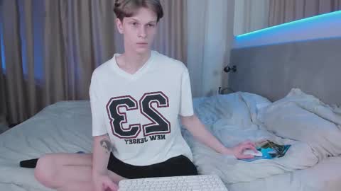 Snapshot of maxim_burn chatting on 03.03.25 maxim burn online show from 03.03.25