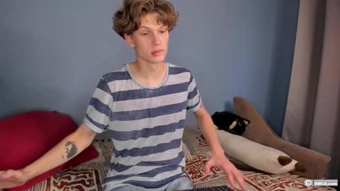 Snapshot of maxim_burn chatting on 09.10.25 maxim burn online show from 09.10.25