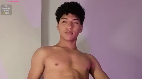 Maximiliano online show from 07.10.26