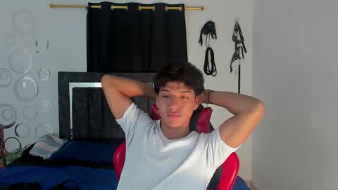 Maximiliano online show from 01.05.26