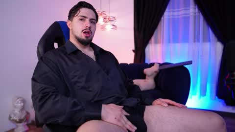 Maximo online show from 02.27.26