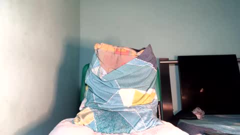 Maximo Aron Vega online show from 02.12.25