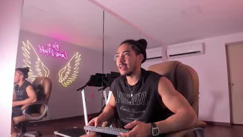 maximo_zahir online show from 02.03.26